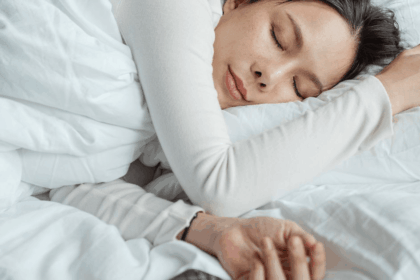 Kebiasaan Tidur Kulit Glowing