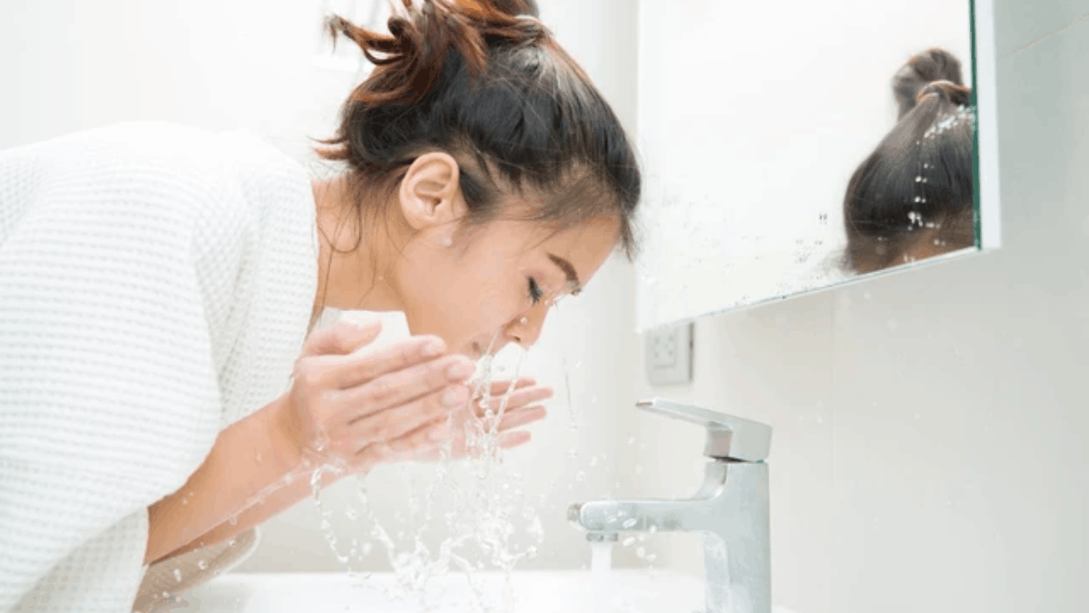 Cuci Muka Air Panas