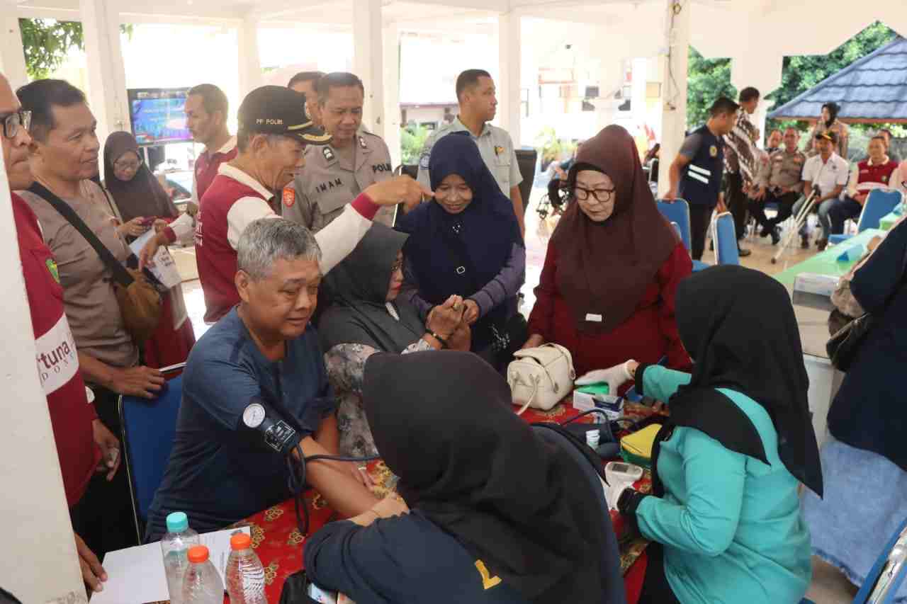 polres tuban Polres Tuban Gelar Bakti Kesehatan, Layani Masyarakat hingga… polres tuban - ilustrasi berita Polres Tuban Gelar Bakti Kesehatan, Layani Masyarakat hingga Penyandang Disabilitas