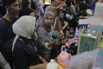 Diskon Tumbler Estetik di Jakarta Fair 2026: Lock n Lock Obral Hingga 85 Persen 11 tumbler estetik - ilustrasi berita Diskon Tumbler Estetik di Jakarta Fair 2026: Lock n Lock Obral Hingga 85 Persen