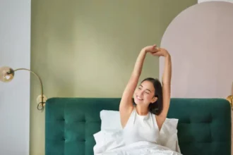 Orang yang Bangun Tanpa Alarm Biasanya Memiliki 8 Ciri Langka, Ini Penjelasan Psikologi 11 bangun tanpa alarm - ilustrasi berita Orang yang Bangun Tanpa Alarm Biasanya Memiliki 8 Ciri Langka, Ini Penjelasan…