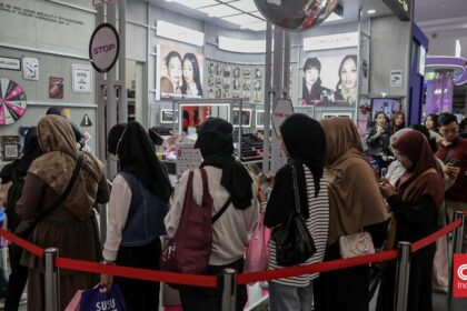 10 Brand Makeup Beri Diskon Besar hingga 80 Persen di JxB 2026 86 diskon besar - ilustrasi berita 10 Brand Makeup Beri Diskon Besar hingga 80 Persen di JxB 2026
