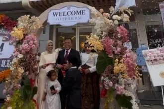 Klinik Epiderm Surabaya Hadirkan Konsep 'One Stop Solution' untuk Atasi Masalah Kulit dan Kelamin 11 klinik epiderm surabaya - ilustrasi berita Klinik Epiderm Surabaya Hadirkan Konsep 'One Stop Solution' untuk Atasi…
