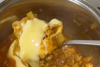 Telur Kari Sederhana, Lauk Praktis dengan Kuah Gurih dan Kaya Rempah 11 telur kari - ilustrasi berita Telur Kari Sederhana, Lauk Praktis dengan Kuah Gurih dan Kaya Rempah