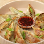 Cocok Jadi Camilan Keluarga: Resep Gyoza Ayam yang Praktis 9 gyoza ayam - ilustrasi berita Cocok Jadi Camilan Keluarga: Resep Gyoza Ayam yang Praktis