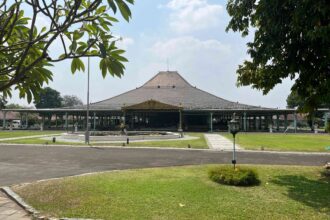 Keindahan Surakarta dan Kekayaan Budayanya: Panduan Singkat Menjelajah Solo 11 keindahan surakarta - ilustrasi berita Keindahan Surakarta dan Kekayaan Budayanya: Panduan Singkat Menjelajah Solo