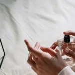 Kulit Kering Jadi Penyebab Aroma Parfum Cepat Hilang 10 kulit kering - ilustrasi berita Kulit Kering Jadi Penyebab Aroma Parfum Cepat Hilang