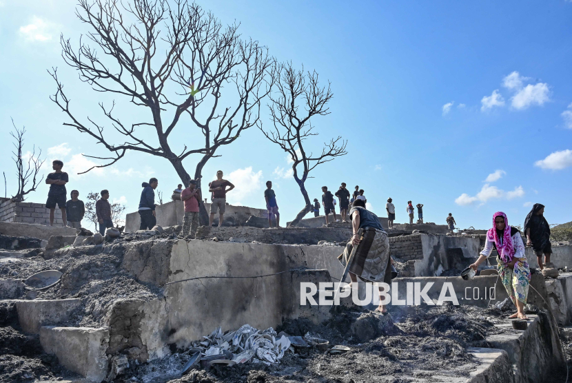 mandalika ntb Mandalika NTB: Pemerintah Siapkan Destinasi Alternatif Usai Desa… mandalika ntb - ilustrasi berita Mandalika NTB: Pemerintah Siapkan Destinasi Alternatif Usai Desa Sade Terbakar