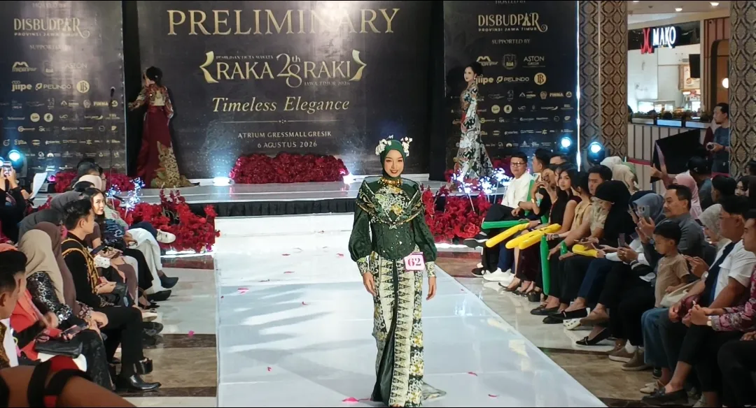raka raki 2026 Raka Raki 2026 Sapa Pengunjung Mall di Gresik, Promosikan… raka raki 2026 - ilustrasi berita Raka Raki 2026 Sapa Pengunjung Mall di Gresik, Promosikan Pariwisata Secara Kreatif