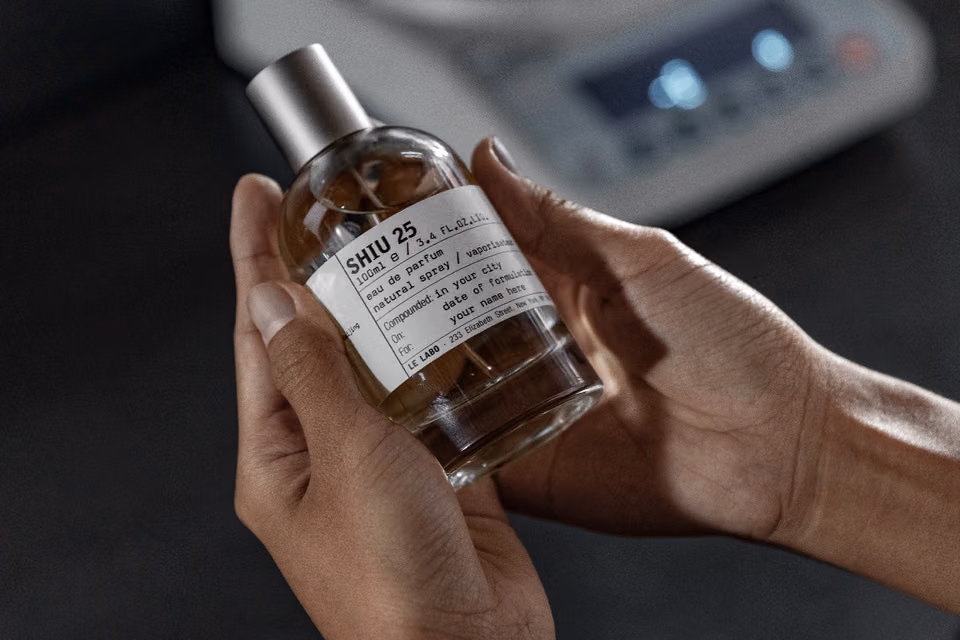 shiu 25 beijing Le Labo Dedikasikan SHIU 25 Beijing untuk Halaman Sakral He… shiu 25 beijing - ilustrasi berita Le Labo Dedikasikan SHIU 25 Beijing untuk Halaman Sakral He Yuan Lab