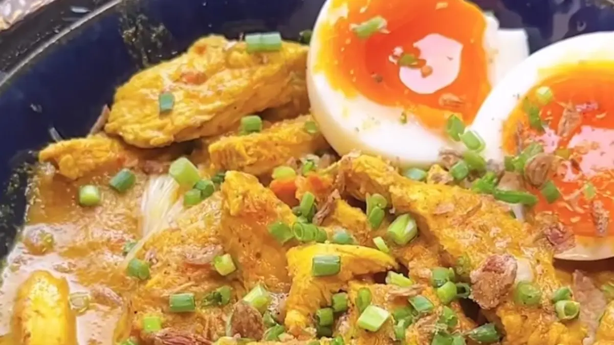suun kare ayam - ilustrasi berita Resep Suun Kare Ayam: Kuah Gurih, Hangat, dan Sedikit Pedas