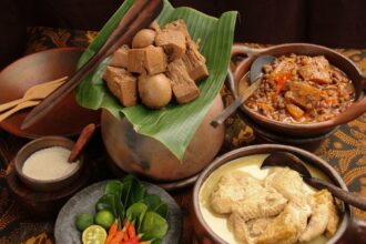 Minta Teks Sumber untuk Menulis Ulang Warung Legendaris Yogyakarta 12 warung legendaris yogyakarta - ilustrasi berita Minta Teks Sumber untuk Menulis Ulang Warung Legendaris Yogyakarta
