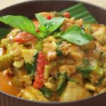Cara Membuat Ayam Oseng Bumbu Pepes untuk Sajian Sehari-hari 10 ayam oseng bumbu - ilustrasi berita Cara Membuat Ayam Oseng Bumbu Pepes untuk Sajian Sehari-hari