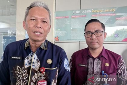 Dinkes Kalsel Pastikan RSUD Tetap Optimal Tangani Lonjakan ISPA Akibat Karhutla 10 dinkes kalsel - ilustrasi berita Dinkes Kalsel Pastikan RSUD Tetap Optimal Tangani Lonjakan ISPA Akibat Karhutla