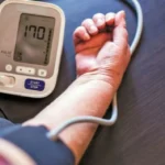 Hipertensi Risiko Jantung: Prevalensi 30,8% pada Dewasa Menurut SKI 2023 9 hipertensi risiko jantung - ilustrasi berita Hipertensi Risiko Jantung: Prevalensi 30,8% pada Dewasa Menurut SKI 2023