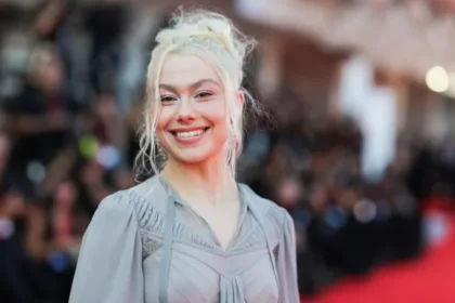 phoebe bridgers - ilustrasi berita Phoebe Bridgers Raih Pujian untuk 'Primetime' dan Sumbangkan Lagu Baru di Kredit…